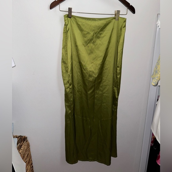 Satin High Waist Maxi Skirt - Picture 6 of 6